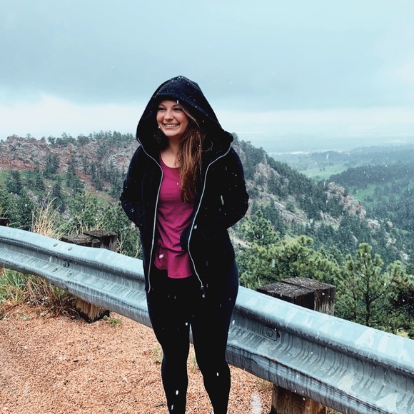 Meet Your Posher, Mattie - Picture 3 of 8